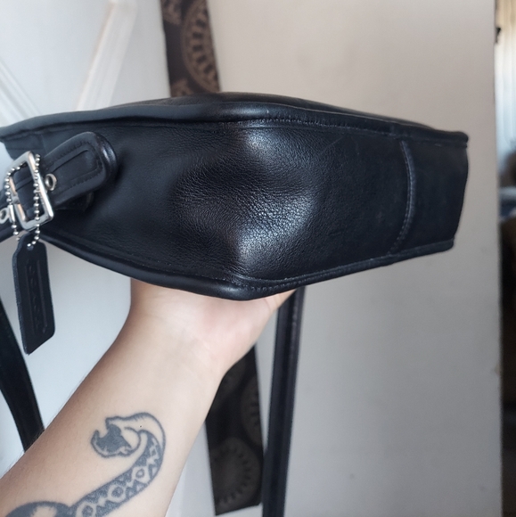 Vintage Coach Black Legacy North South Compartment Bag 9168😍🖤 - Picture 7 of 16